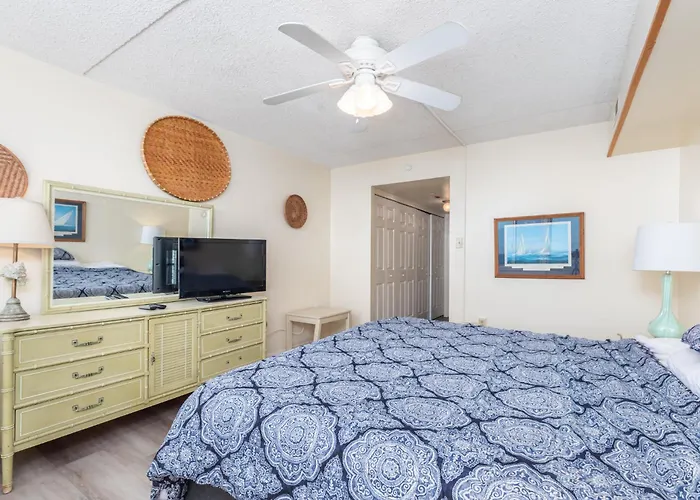 3 Bedroom Ocean Front In Highly Desired Quay Ocean City