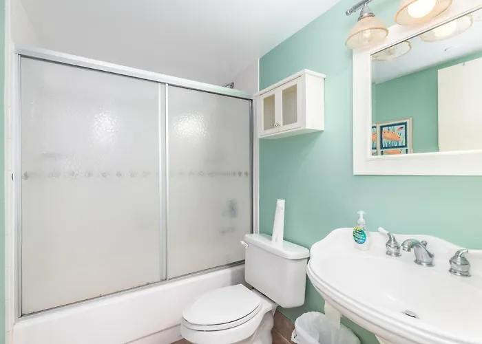 3 Bedroom Ocean Front In Highly Desired Quay * Ocean Stadt